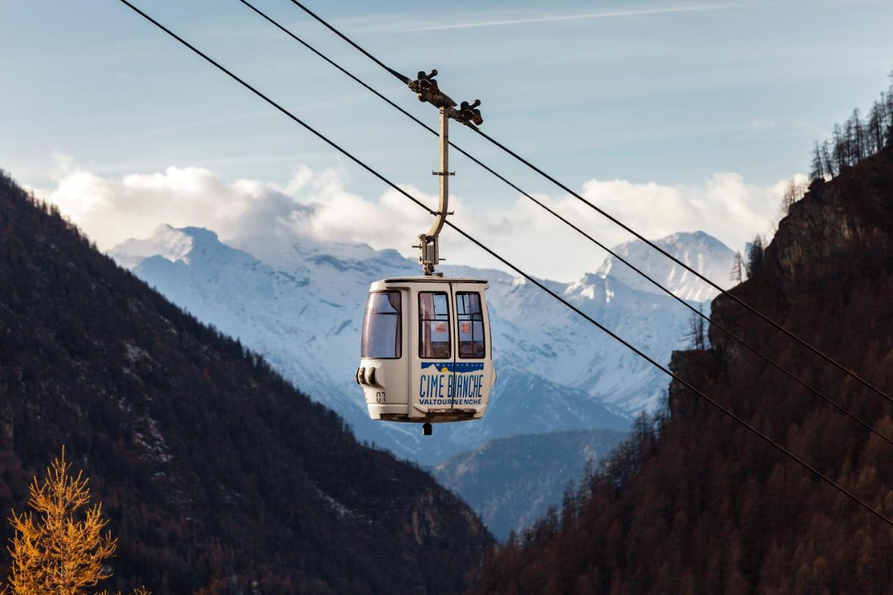 Hellochalet - Maison Rue De La Neige - Family Ski Holiday Walking Distance Skirun And Gondola Valtournenche Exteriör bild